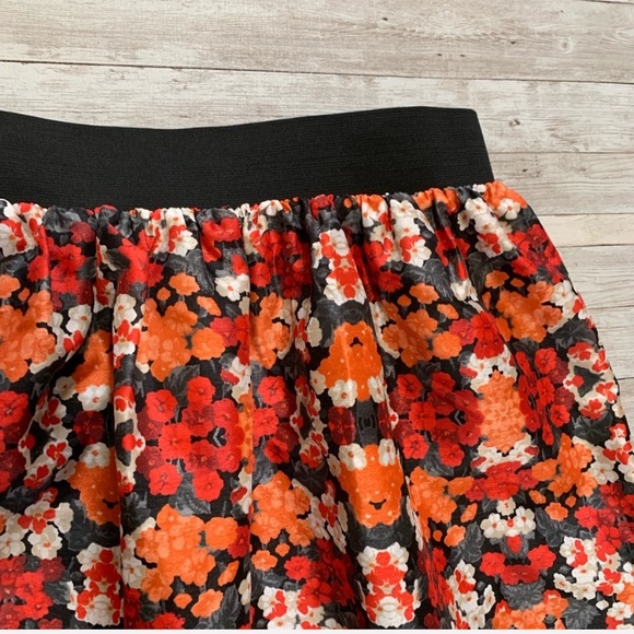 Kensie Floral Skirt - Picture 4 of 11